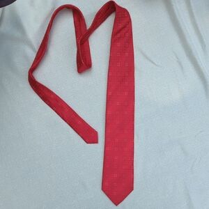 Elegant Red Men's Tie